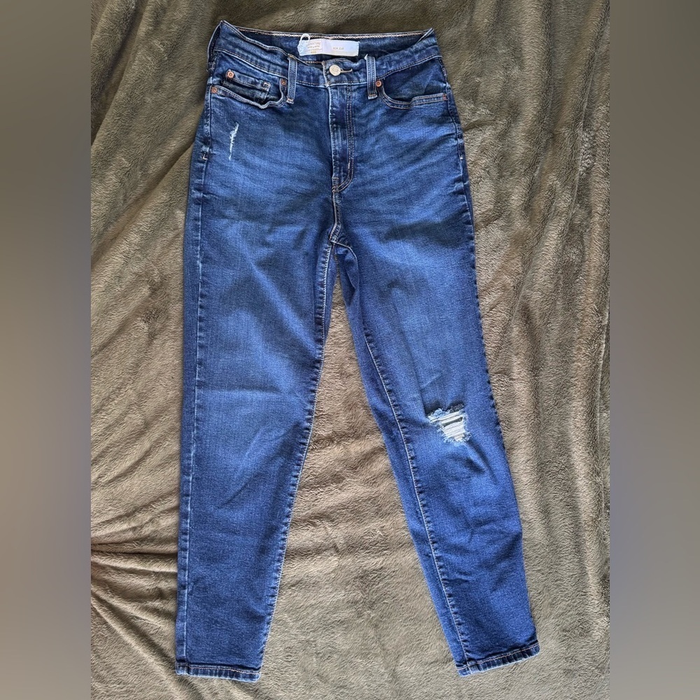 Signature by Levi Strauss Dark Blue Skinny Jeans size 3